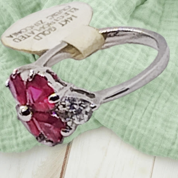 👣4/$20. 14KT Gold Electroaplatedr w/Red & Clear Cubic Zirconia - Picture 6 of 8